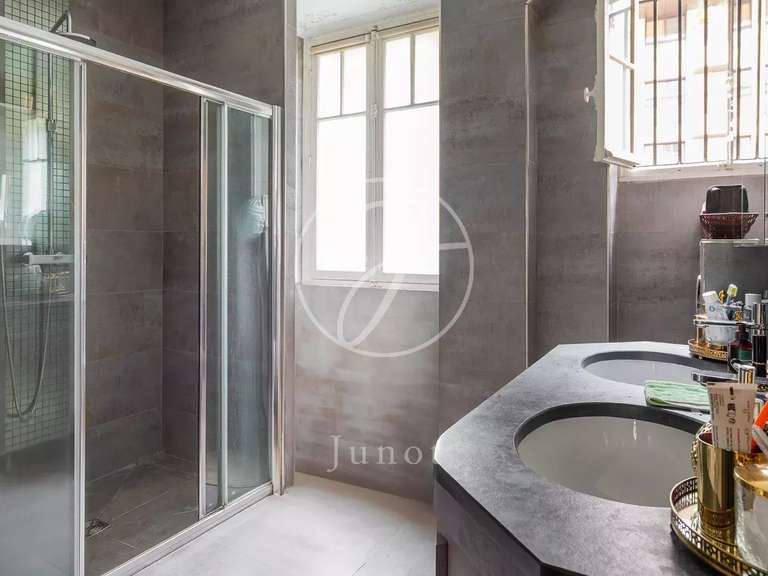 Appartement Neuilly-sur-Seine - 3 chambres - 121m²