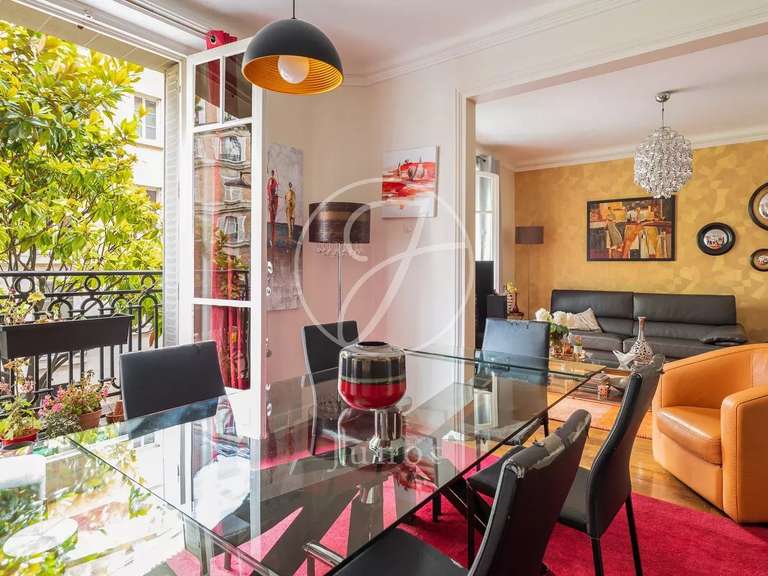 Appartement Neuilly-sur-Seine - 3 chambres - 121m²