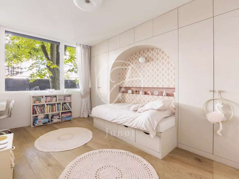 Appartement Neuilly-sur-Seine - 3 chambres - 168m²