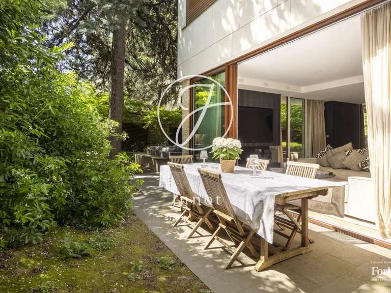 Appartement Neuilly-sur-Seine - 3 chambres - 168m²