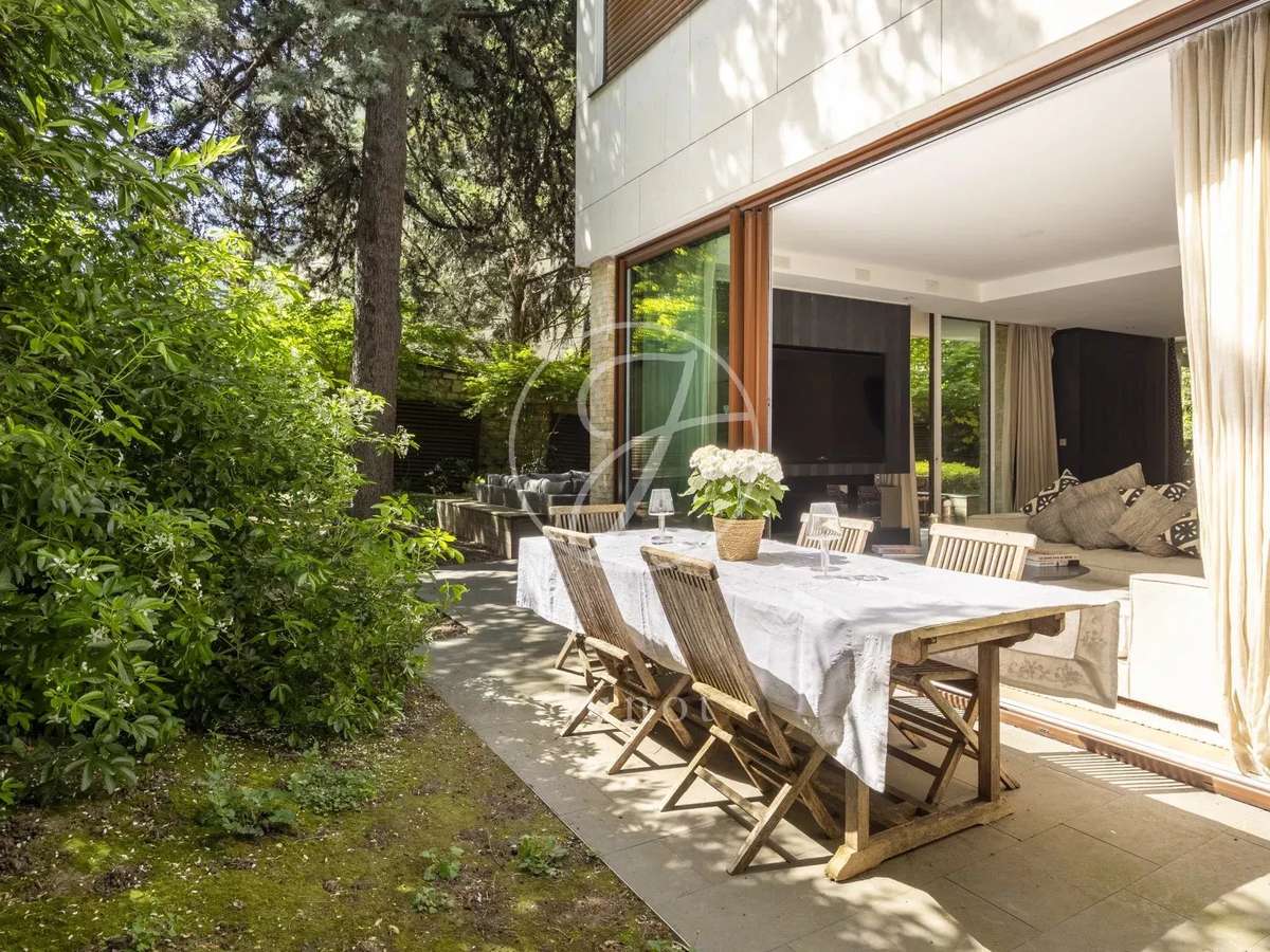 Apartment Neuilly-sur-Seine