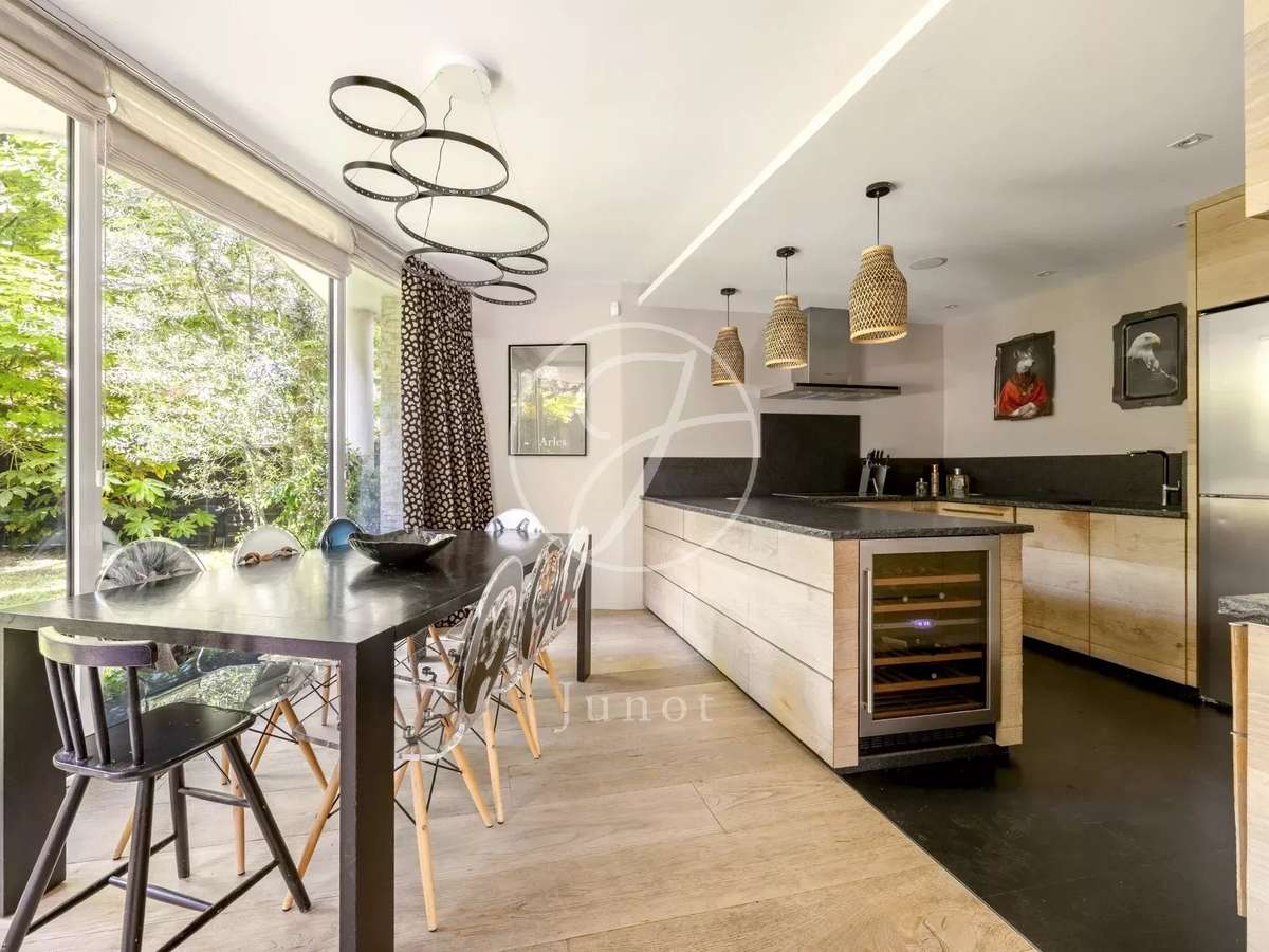 Apartment Neuilly-sur-Seine