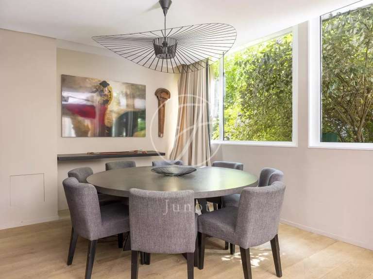 Appartement Neuilly-sur-Seine - 3 chambres - 168m²