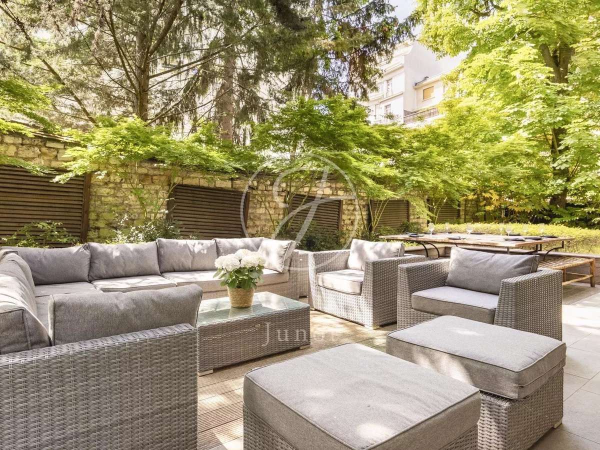 Apartment Neuilly-sur-Seine