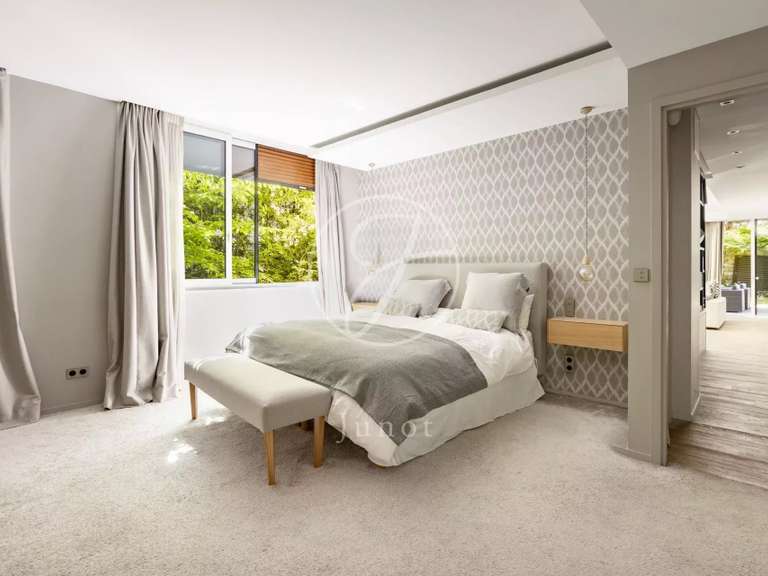 Appartement Neuilly-sur-Seine - 3 chambres - 168m²