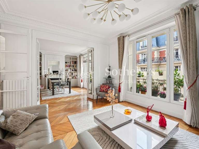Appartement Neuilly-sur-Seine - 2 chambres - 125m²