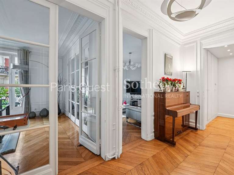 Appartement Neuilly-sur-Seine - 2 chambres - 125m²