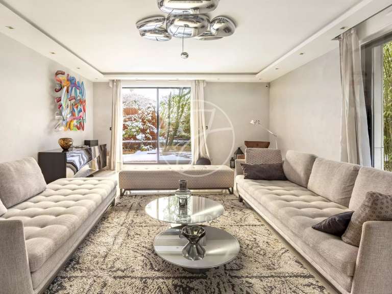 Appartement Neuilly-sur-Seine - 2 chambres - 122m²