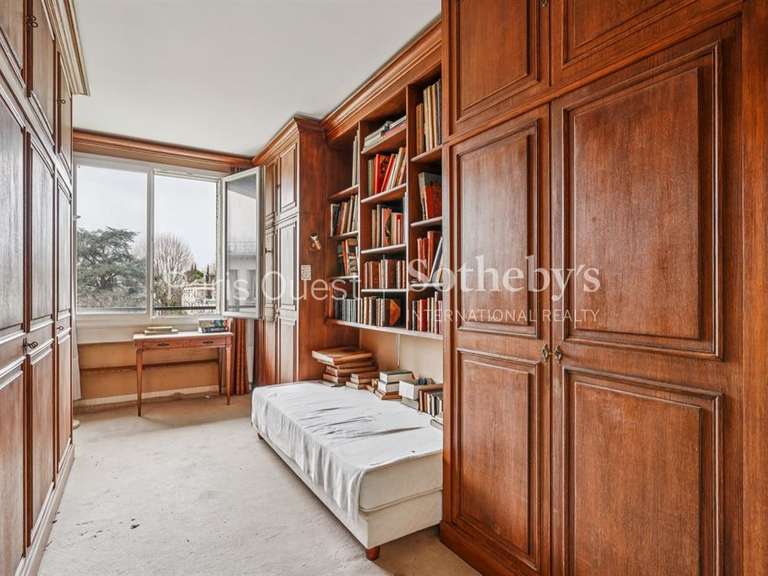 Appartement Neuilly-sur-Seine - 3 chambres - 121m²