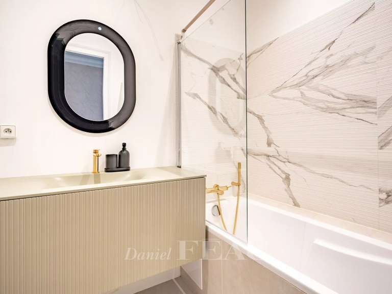 Appartement Neuilly-sur-Seine - 4 chambres - 220m²