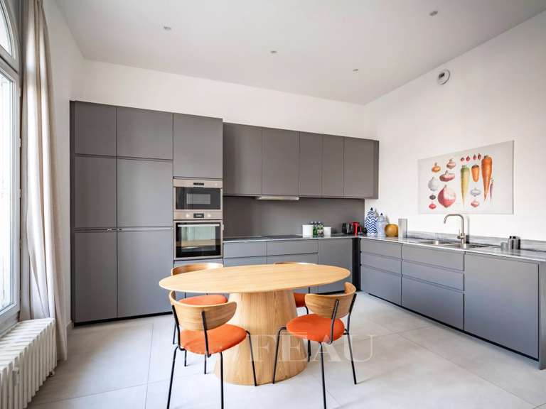 Appartement Neuilly-sur-Seine - 4 chambres - 220m²