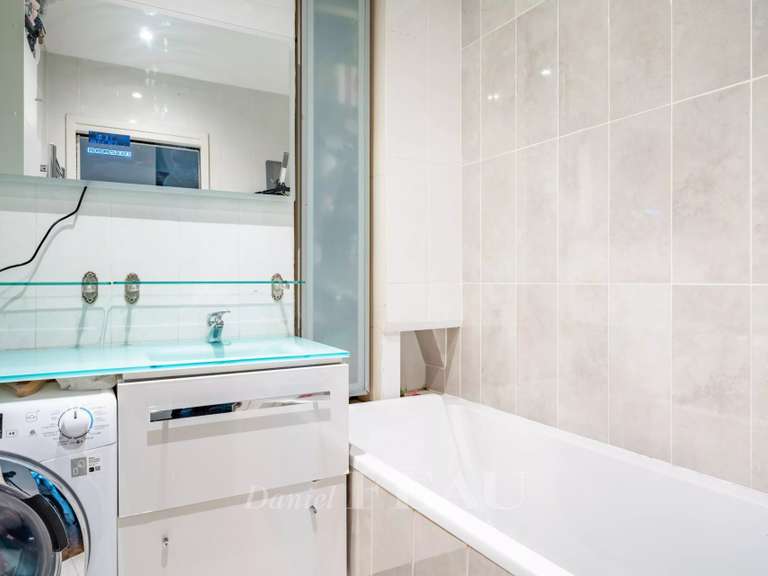 Appartement Neuilly-sur-Seine - 3 chambres - 85m²