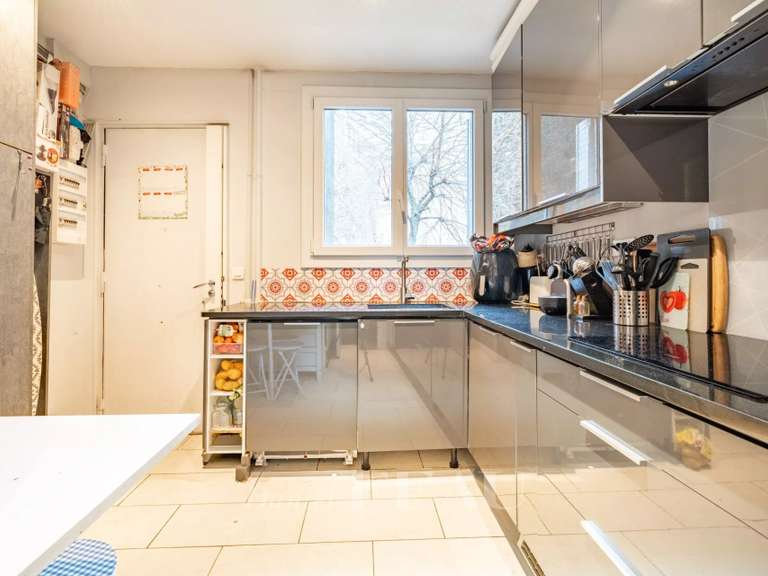 Appartement Neuilly-sur-Seine - 3 chambres - 85m²