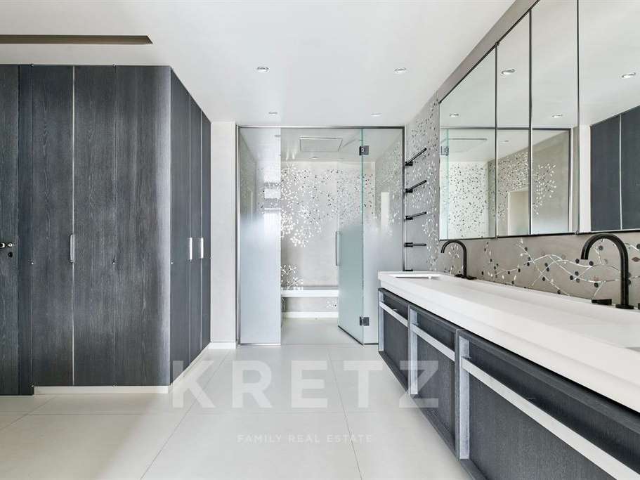 Apartment Neuilly-sur-Seine