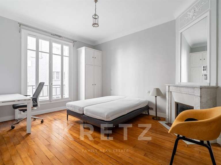 Appartement Neuilly-sur-Seine - 2 chambres - 100m²