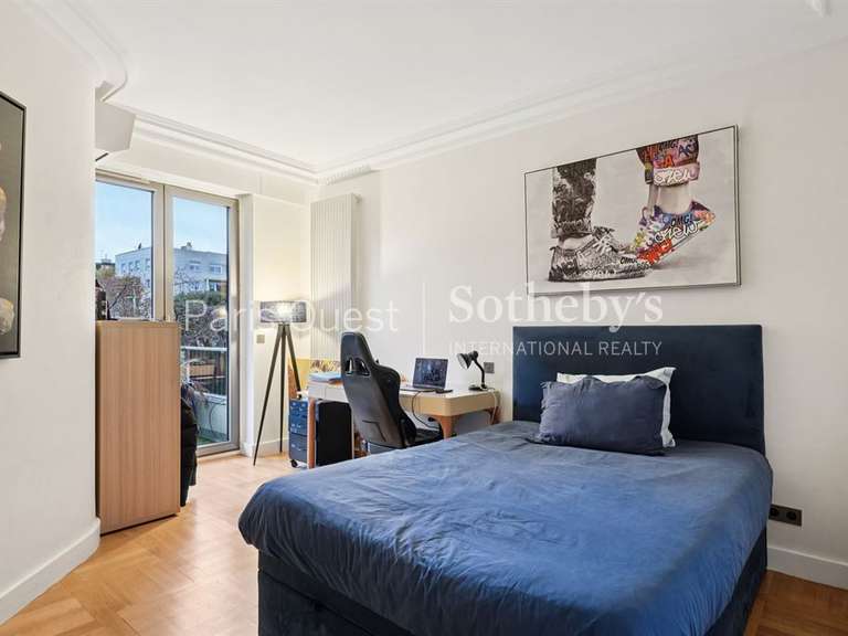 Appartement Neuilly-sur-Seine - 5 chambres - 255m²