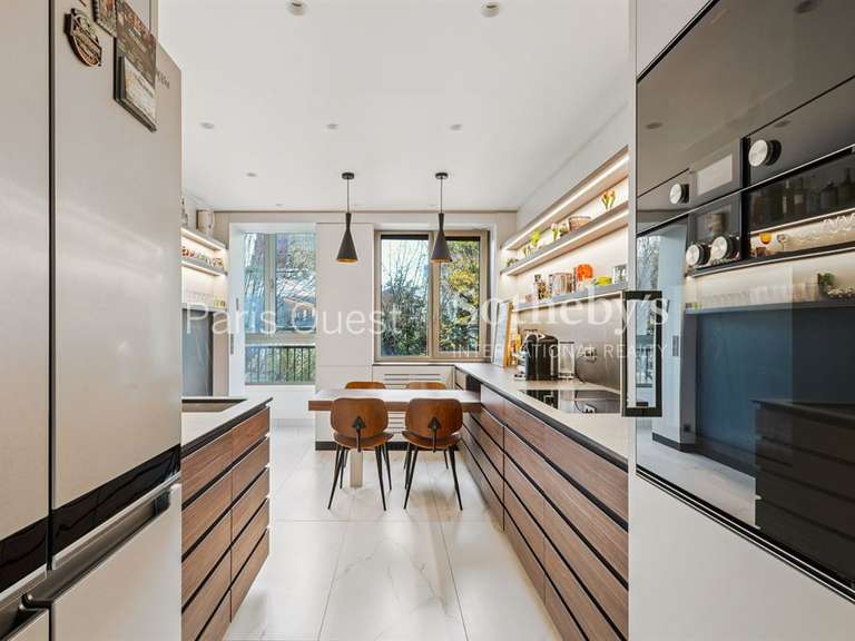 Appartement Neuilly-sur-Seine - 5 chambres - 255m²