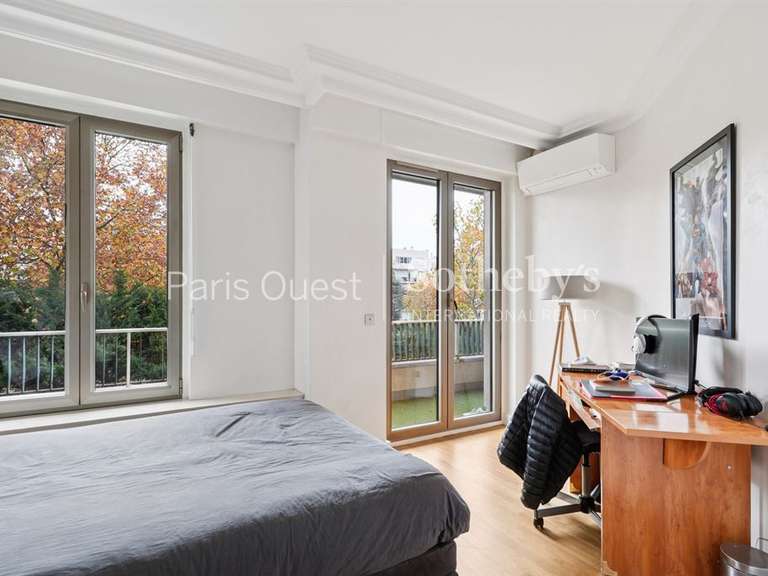 Appartement Neuilly-sur-Seine - 5 chambres - 255m²