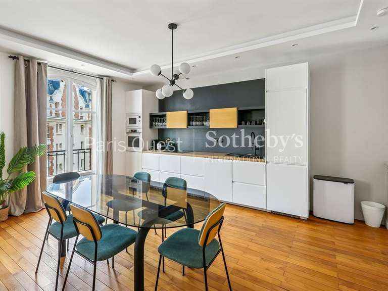 Appartement Neuilly-sur-Seine - 4 chambres - 150m²