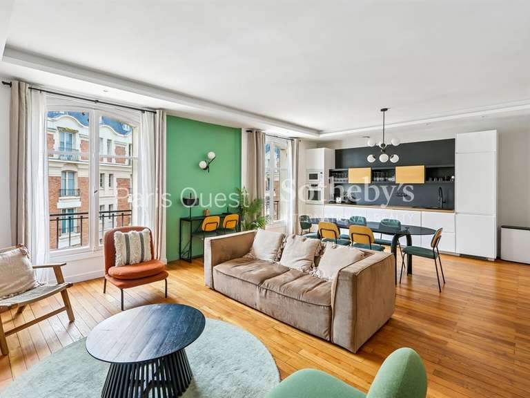 Apartment Neuilly-sur-Seine - 4 bedrooms - 150m²