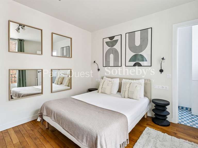Apartment Neuilly-sur-Seine - 4 bedrooms - 150m²