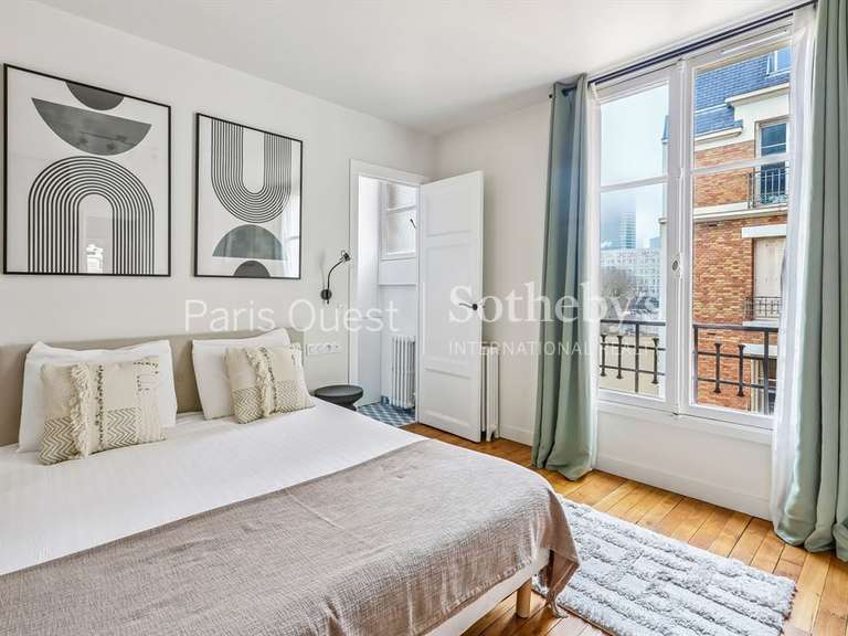 Appartement Neuilly-sur-Seine - 4 chambres - 150m²