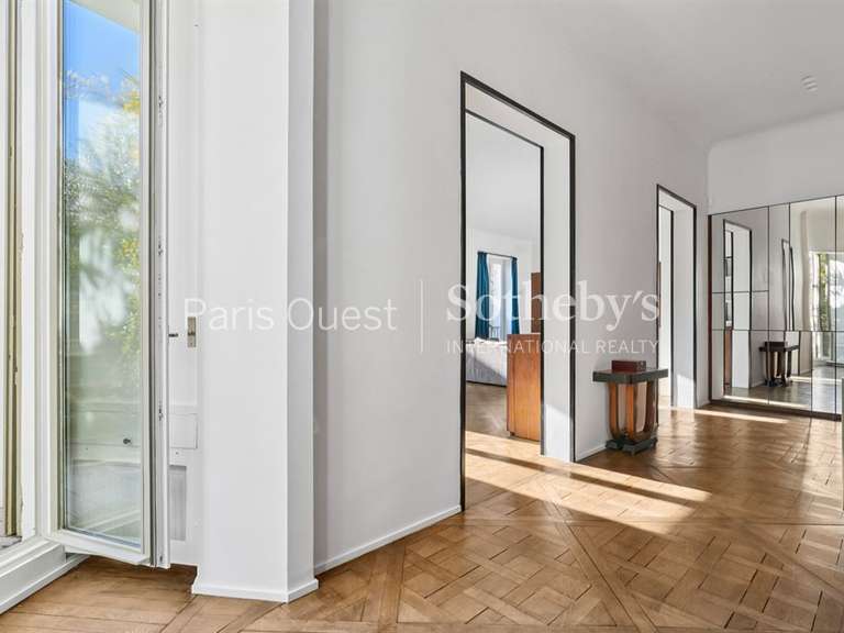 Appartement Neuilly-sur-Seine - 3 chambres - 191m²