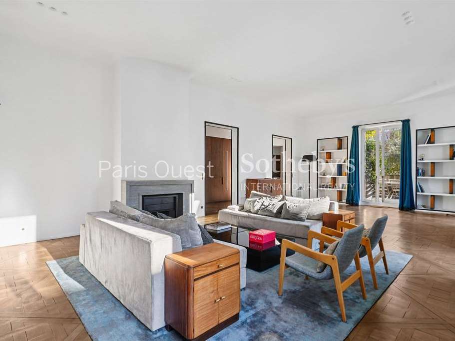 Apartment Neuilly-sur-Seine