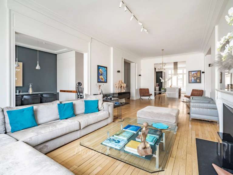 Appartement Neuilly-sur-Seine - 4 chambres - 240m²