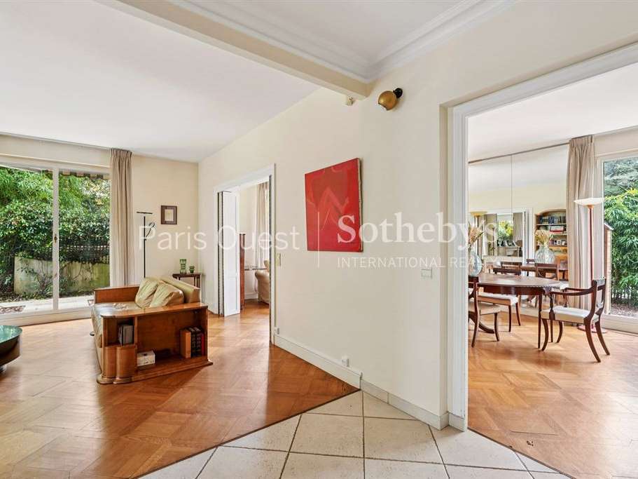 Apartment Neuilly-sur-Seine