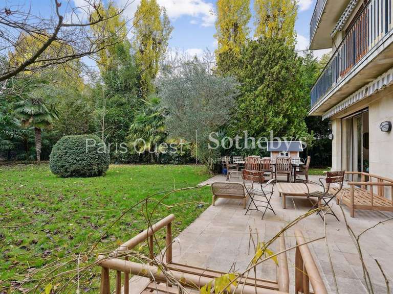 Appartement Neuilly-sur-Seine - 3 chambres - 194m²