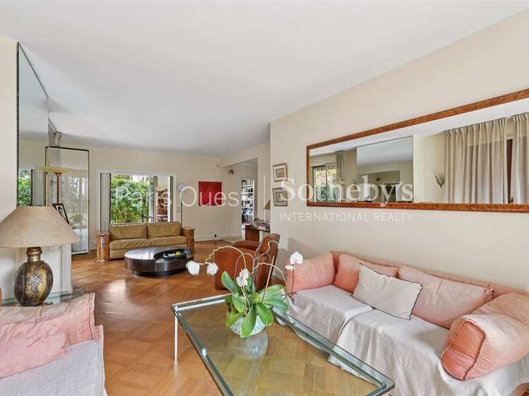 Appartement Neuilly-sur-Seine - 3 chambres - 194m²