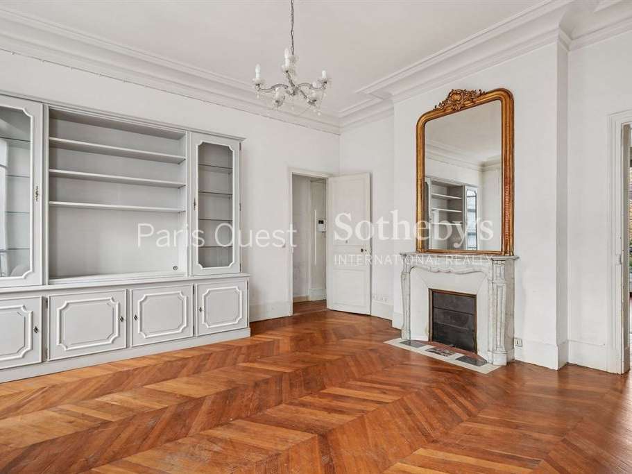Apartment Neuilly-sur-Seine