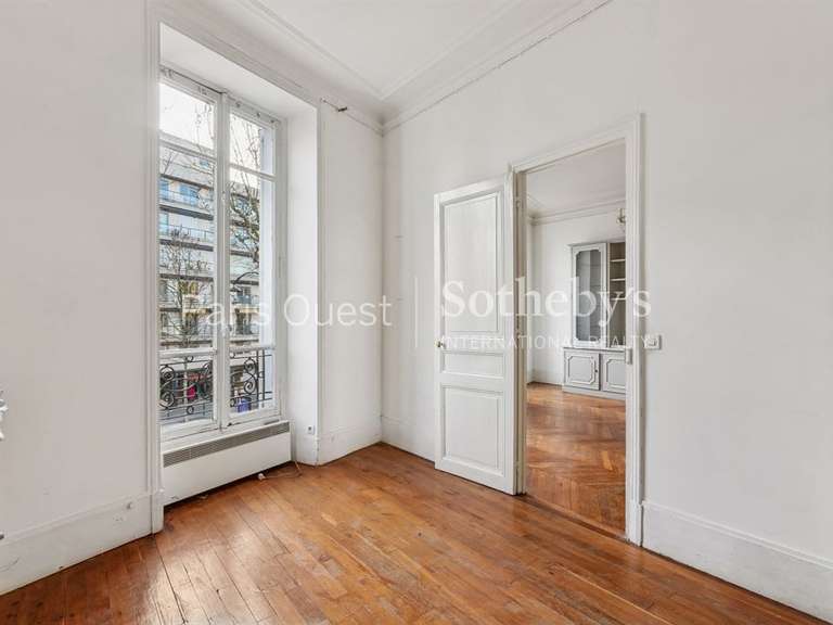Apartment Neuilly-sur-Seine - 2 bedrooms - 75m²