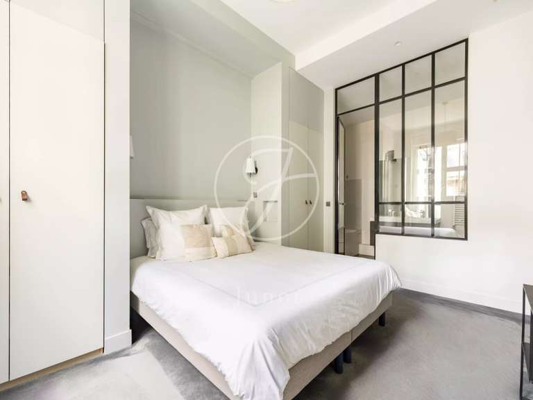 Apartment Neuilly-sur-Seine - 1 bedroom - 74m²