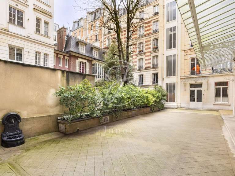 Apartment Neuilly-sur-Seine - 1 bedroom - 74m²