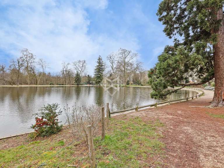 Apartment Neuilly-sur-Seine - 2 bedrooms - 91m²