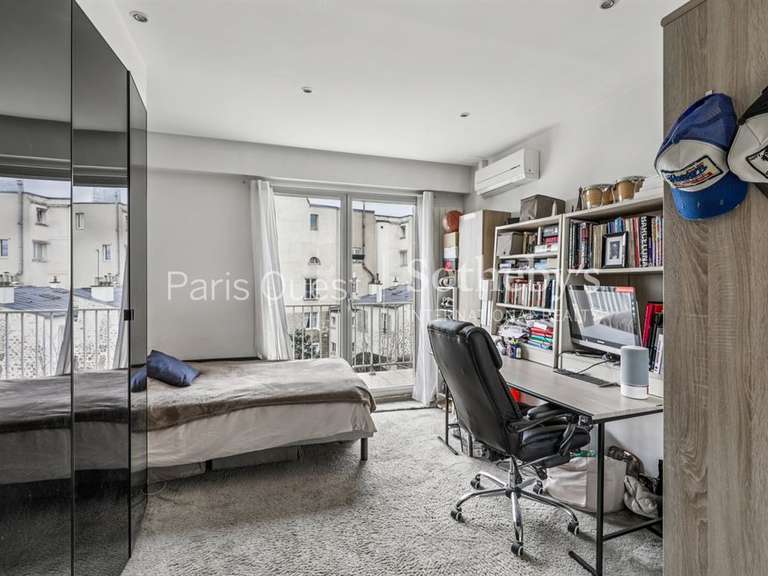 Apartment Neuilly-sur-Seine - 3 bedrooms - 125m²