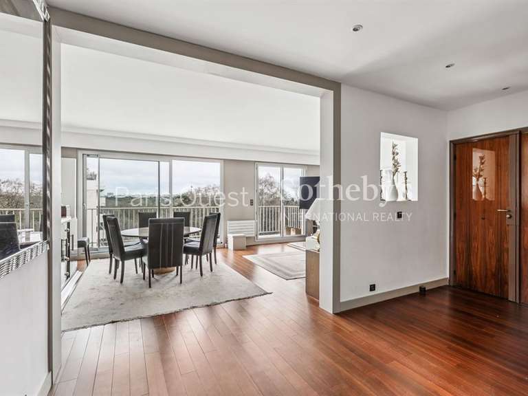 Appartement Neuilly-sur-Seine - 3 chambres - 125m²