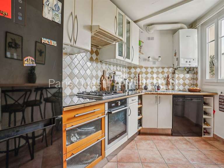 Apartment Neuilly-sur-Seine - 4 bedrooms - 120m²