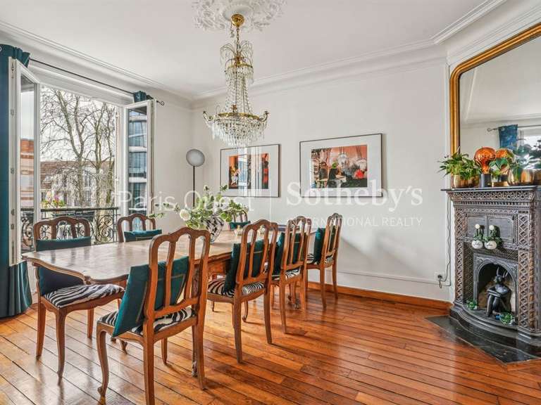 Appartement Neuilly-sur-Seine - 4 chambres - 120m²