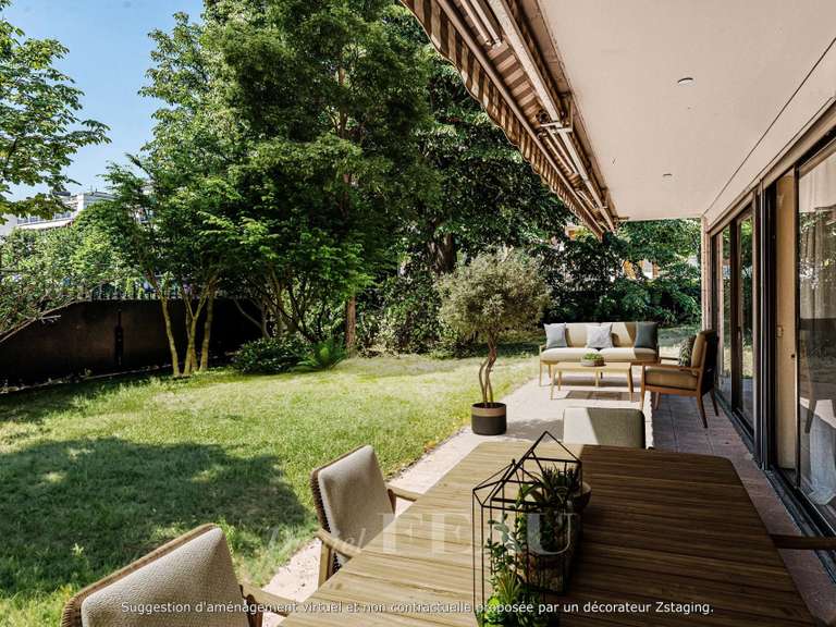 Apartment Neuilly-sur-Seine - 5 bedrooms - 244m²