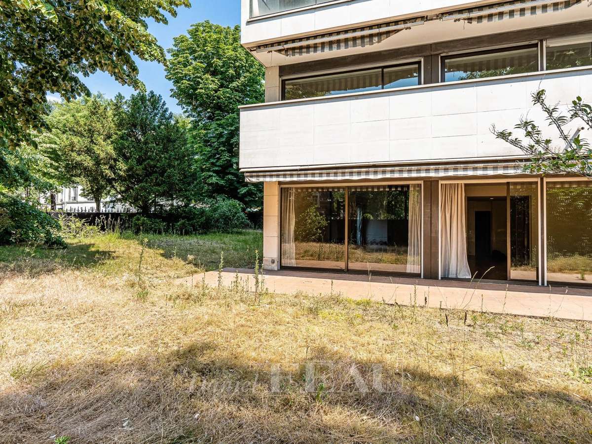 Apartment Neuilly-sur-Seine