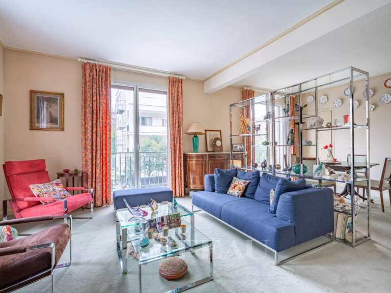 Apartment Neuilly-sur-Seine - 4 bedrooms - 127m²