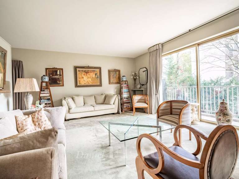 Apartment Neuilly-sur-Seine - 3 bedrooms - 105m²