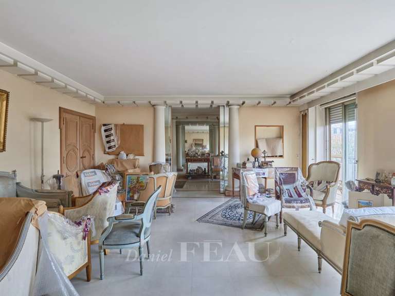 Apartment Neuilly-sur-Seine - 3 bedrooms - 150m²