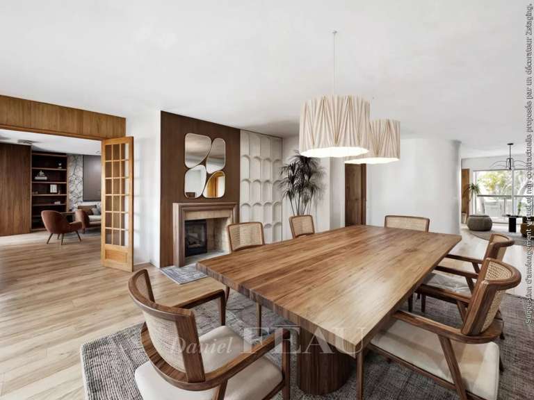 Appartement Neuilly-sur-Seine - 4 chambres - 211m²