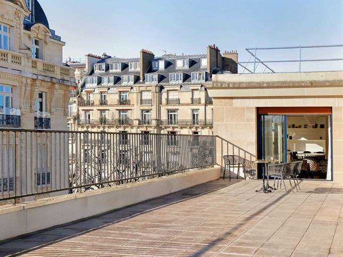 Appartement Neuilly-sur-Seine - 2 chambres - 174m²