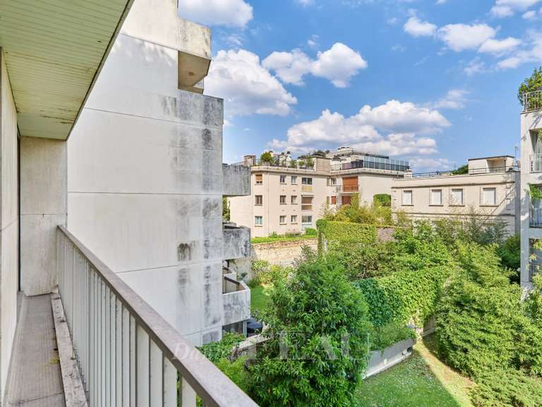 Apartment Neuilly-sur-Seine - 3 bedrooms - 115m²
