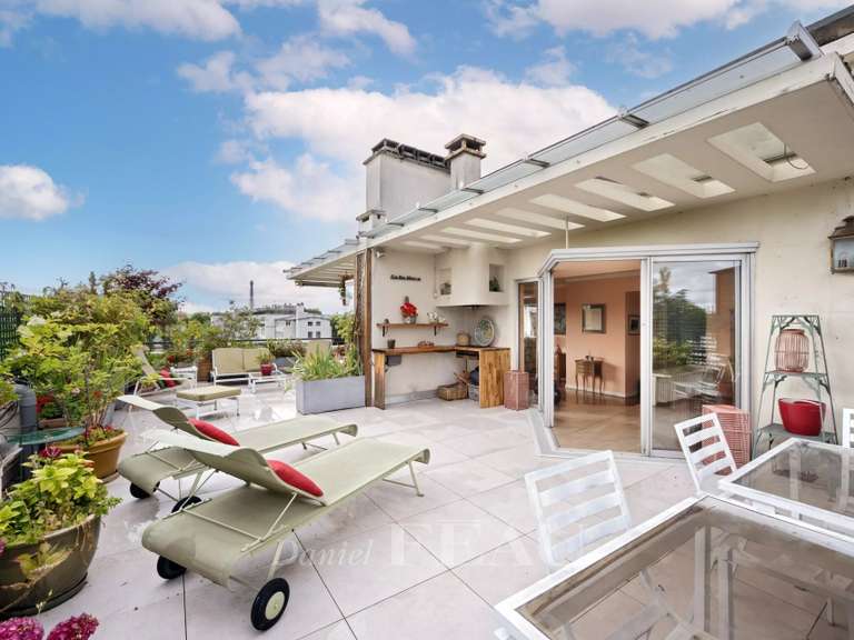 Appartement Neuilly-sur-Seine - 3 chambres - 147m²